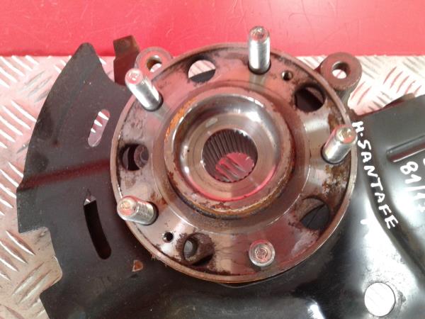 Right front steering knuckle HYUNDAI Santa Fé III (DM) Imagem-1