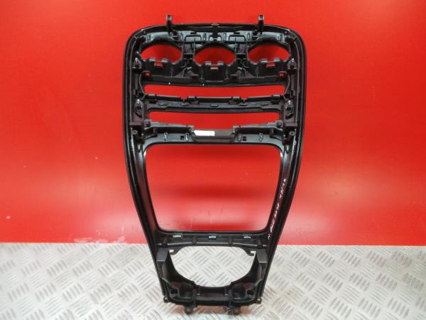 Dashboard trim MERCEDES-BENZ GLC (X253) Imagem-1
