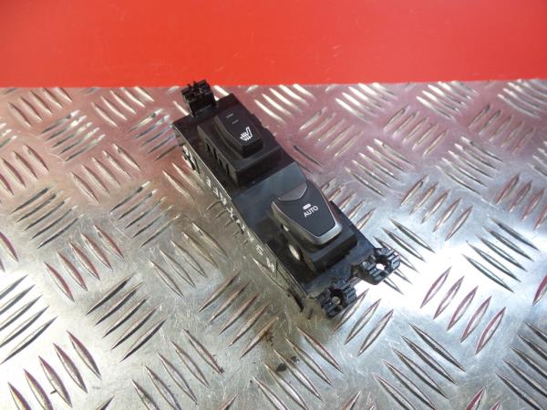 Commande / interrupteur lève-vitre Arrière Droite HYUNDAI Santa Fé III (DM)