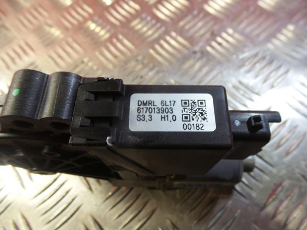 Motor vidro trás esquerdo HYUNDAI Santa Fé III (DM) Imagem-4