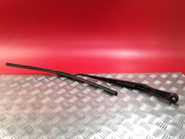 Braccio del tergicristallo anteriore destro KIA Pro Ceed (ED)