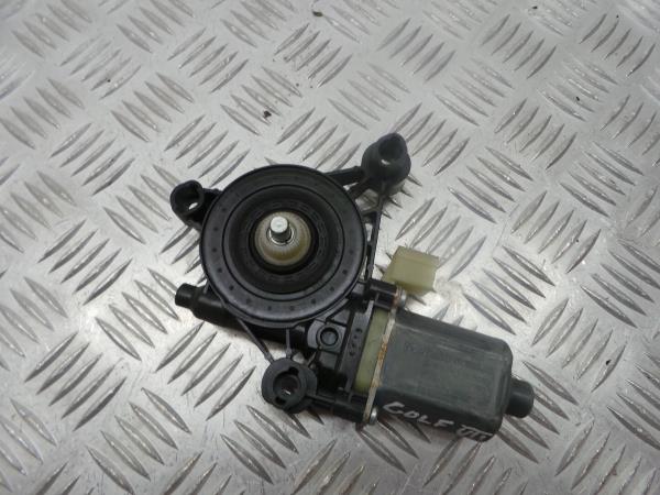 Motore alzacristallo anteriore destro VOLKSWAGEN Golf VII Variant (BA5, BV5)