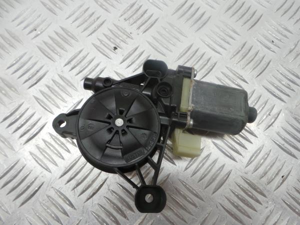 Motore alzacristallo anteriore destro VOLKSWAGEN Golf VII Variant (BA5, BV5) Imagem-1