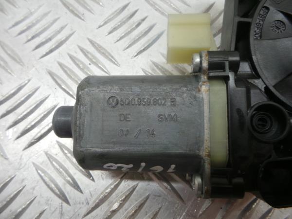Motore alzacristallo anteriore destro VOLKSWAGEN Golf VII Variant (BA5, BV5) Imagem-5
