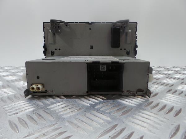 Radio / Autoradio VOLKSWAGEN Golf VII Variant (BA5, BV5) Imagem-1