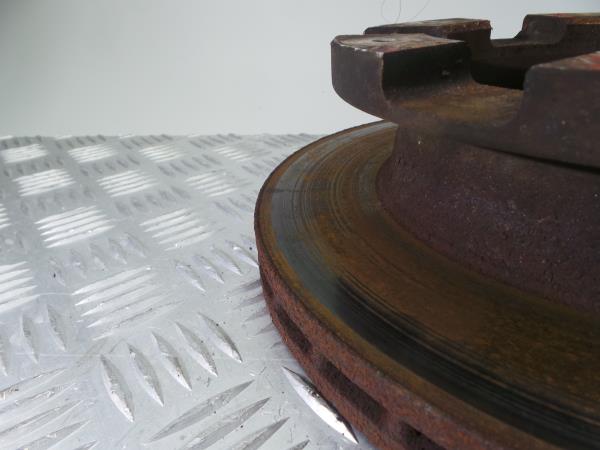 Disque de frein avant Droite MITSUBISHI Canter (FB7, FB8, FE7, FE8) VII Imagem-2