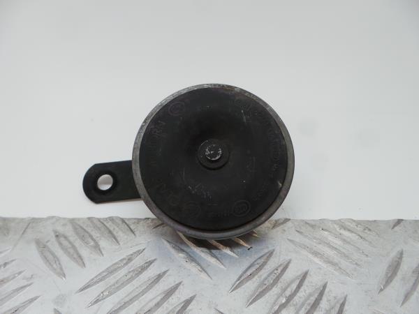 Horn NISSAN Juke (F15)