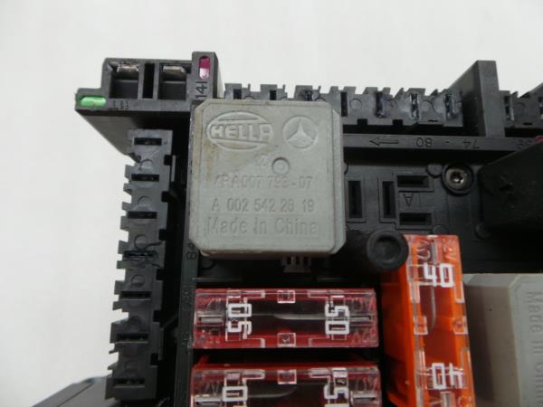 Fuse box / SAM / BSI MERCEDES-BENZ Classe E (W212) Imagem-10
