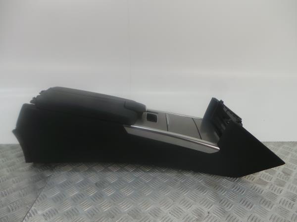 Center console  MERCEDES-BENZ Classe E (W212) Imagem-1