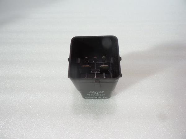 Centralina preriscaldamento candelette  PEUGEOT 3008 I (0U_) Imagem-9