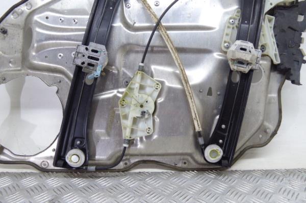 Left front window regulator MERCEDES-BENZ Classe S (W221) Imagem-5