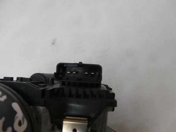 Motor limpiaparabrisas Frente PEUGEOT 3008 I (0U_) Imagem-8