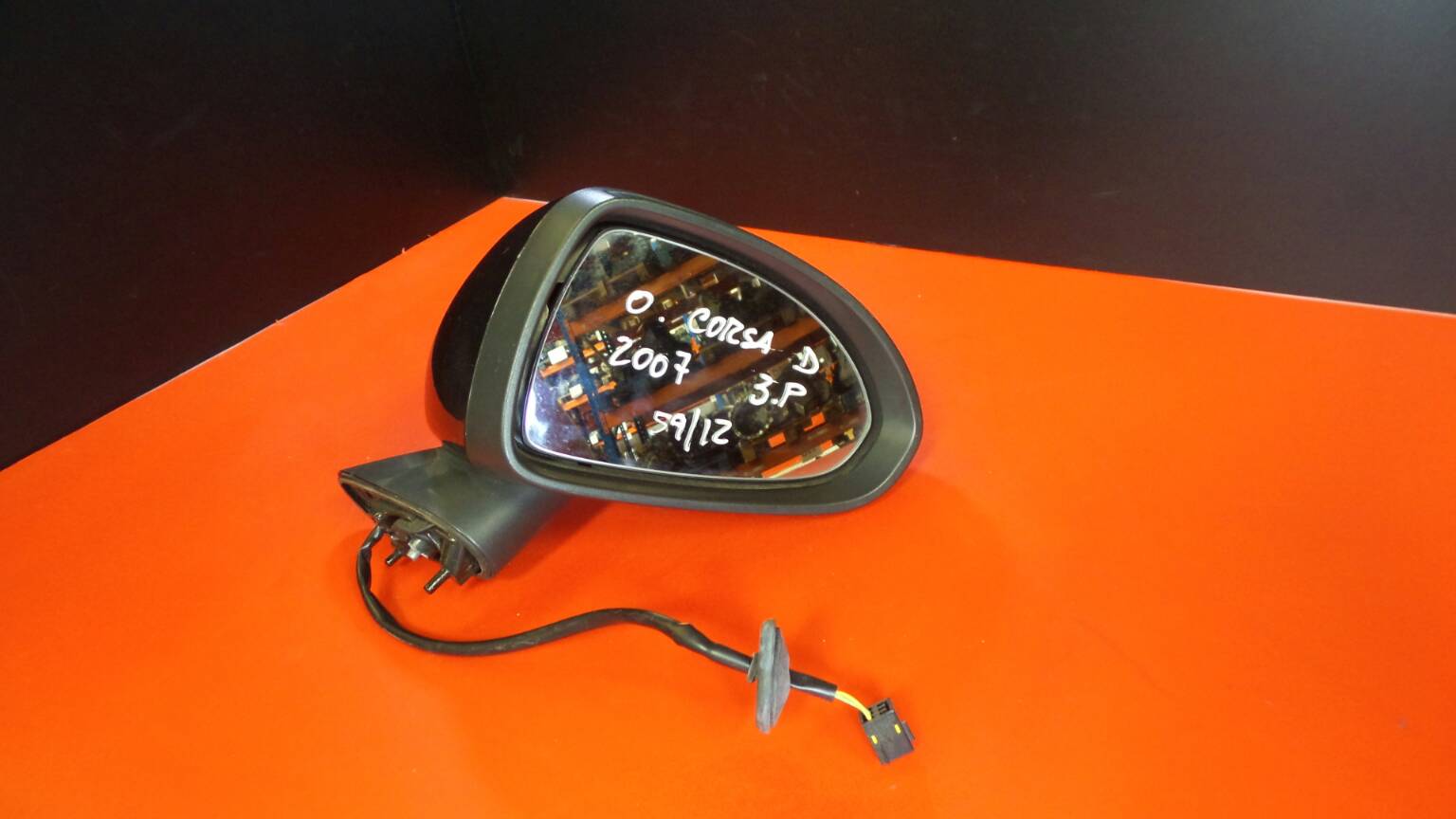 Right mirror OPEL Corsa D