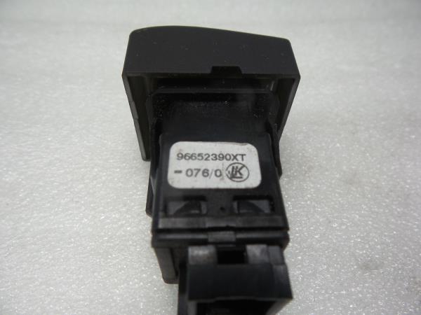 Bouton / interrupteur électromécanique  PEUGEOT 3008 I (0U_) Imagem-4