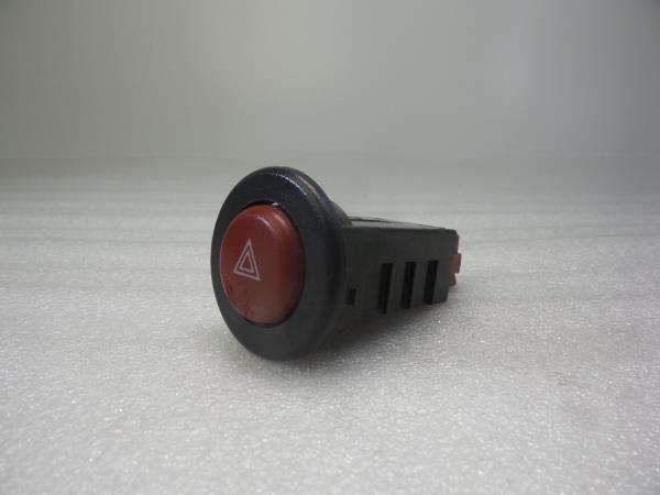 Bouton / interrupteur électromécanique  MITSUBISHI Canter (FB7, FB8, FE7, FE8) VII