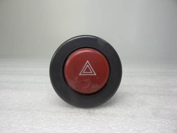 Bouton / interrupteur électromécanique  MITSUBISHI Canter (FB7, FB8, FE7, FE8) VII Imagem-2