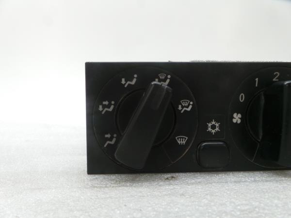 Commande chauffage MITSUBISHI Canter (FB7, FB8, FE7, FE8) VII Imagem-1