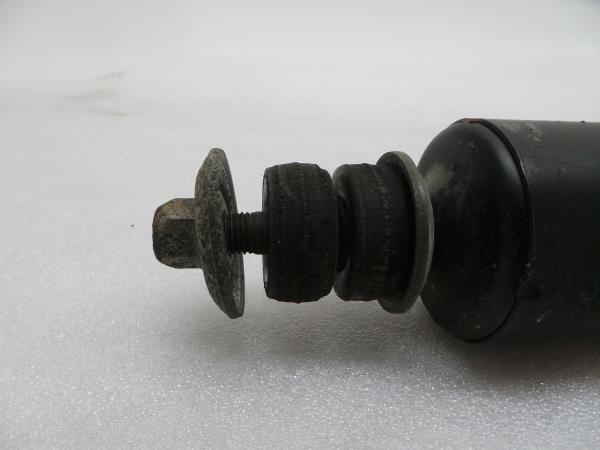 Right Front Shock Absorber TOYOTA Dyna Chassis (KD_, LY_, _Y2_, _U3_, _U4) Imagem-3