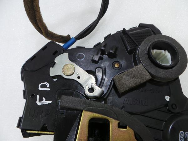 Front Right Door Lock TOYOTA Corolla Verso (ZER_, ZZE12_, R1_) Imagem-4