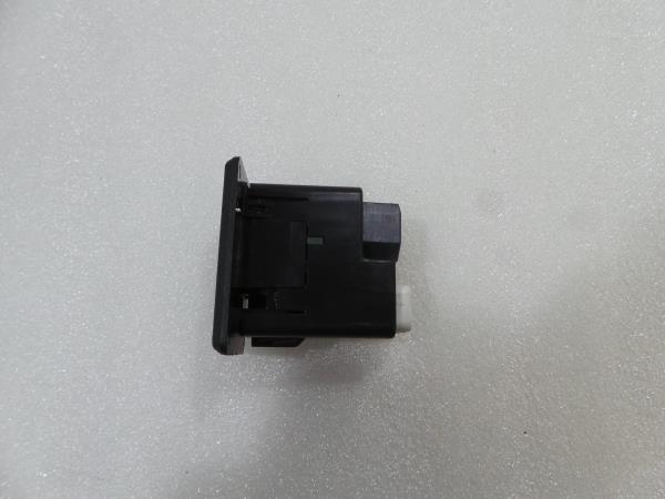 Pulsante / interruttore elettromeccanico NISSAN Qashqai II (J11) Imagem-1