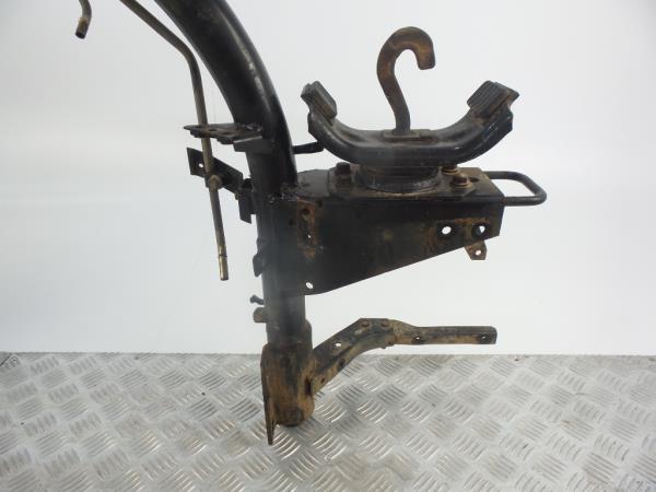 Traverse Support Radiateur MITSUBISHI Canter (FB7, FB8, FE7, FE8) VII Imagem-2