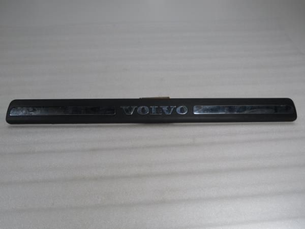 Exterior trim VOLVO V70 II (SW)