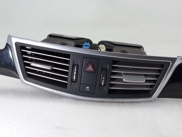 Dashboard trim MERCEDES-BENZ Classe E (W212) Imagem-3