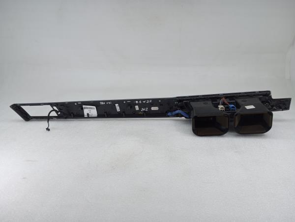 Dashboard trim MERCEDES-BENZ Classe E (W212) Imagem-5