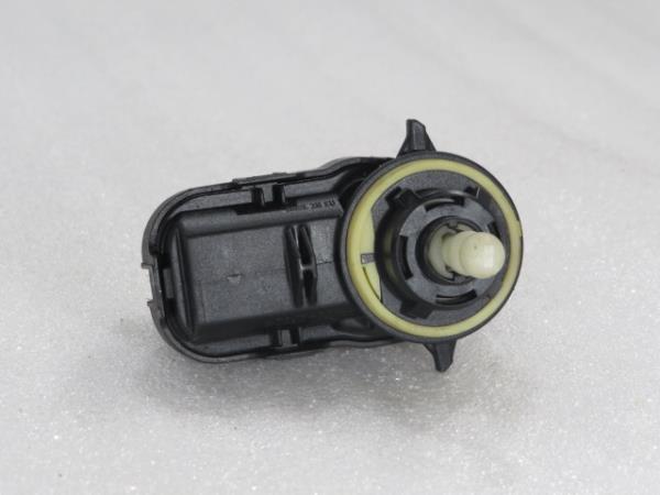 Botón / interruptor electromecánico CITROËN C3 III (SX) Imagem-3