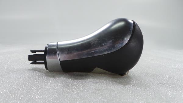 Gear lever shifter / knob  MERCEDES-BENZ Classe C (W204) Imagem-2