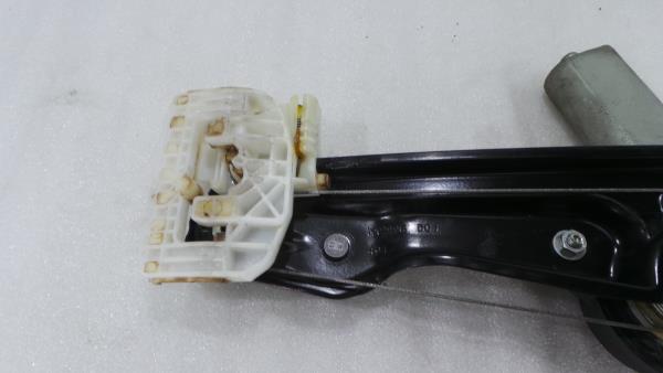Elevalunas trasero izquierdo BMW 1 (F20) Imagem-6
