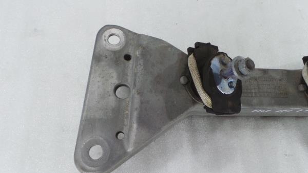 Apoio da caixa BMW 1 (F20) Imagem-1