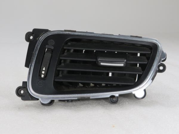 Diffusore / uscita aria KIA Carens IV