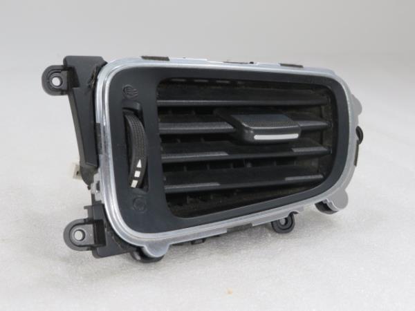 Diffusore / uscita aria KIA Carens IV Imagem-4