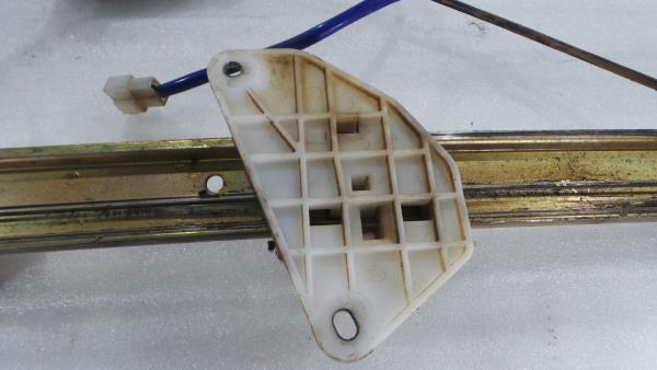 Lève-vitre avant gauche MITSUBISHI Canter (FB7, FB8, FE7, FE8) VII Imagem-3