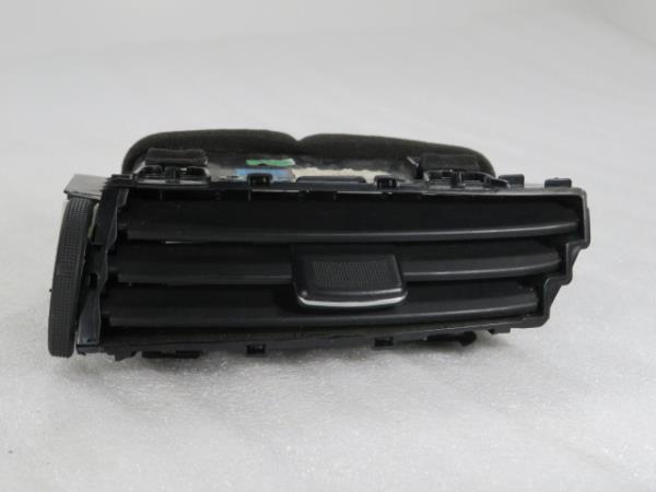 Diffuser / air vent NISSAN Qashqai II (J11)