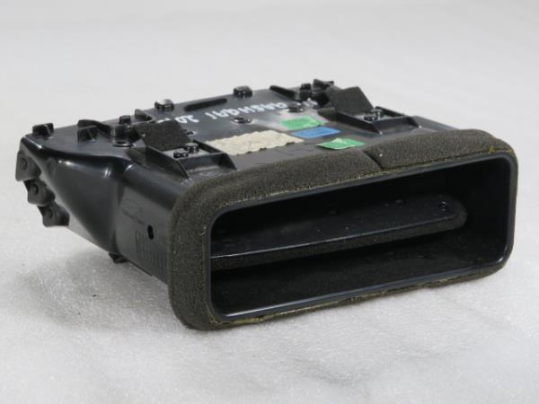 Difusor / saída de ar NISSAN Qashqai II (J11) Imagem-3