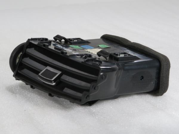 Difusor / saída de ar NISSAN Qashqai II (J11) Imagem-2