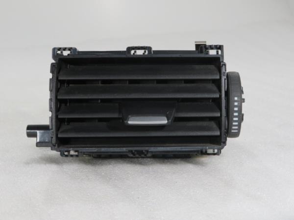 Diffuser / air vent BMW 1 (F20)