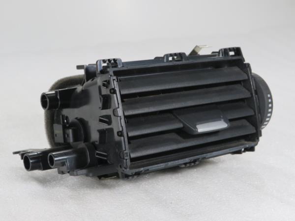 Diffuser / air vent BMW 1 (F20) Imagem-1