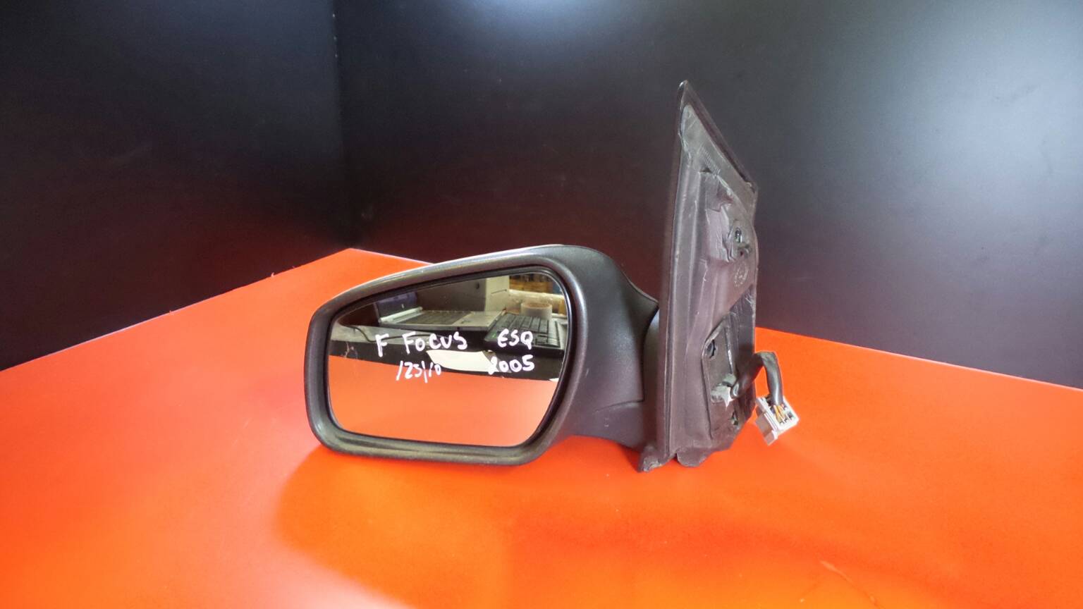 Retrovisore sinistro FORD Focus II (DA_)