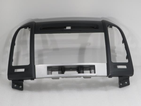 Moulure tableau de bord HYUNDAI Santa Fé II (CM)