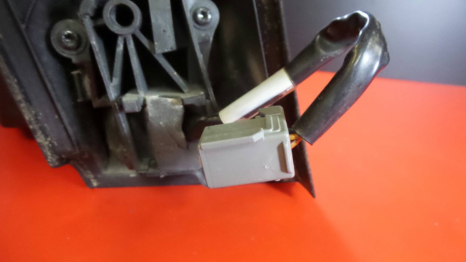 Retrovisore sinistro FORD Focus II (DA_) Imagem-1