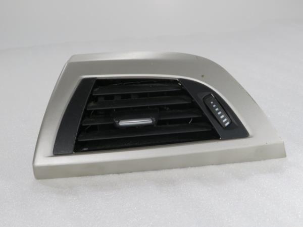 Difusor / salida de aire BMW 1 (F20) Imagem-1