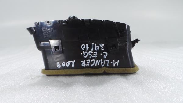 Diffuseur / sortie d’air MITSUBISHI Lancer VIII Sportback (CX_A) Imagem-1