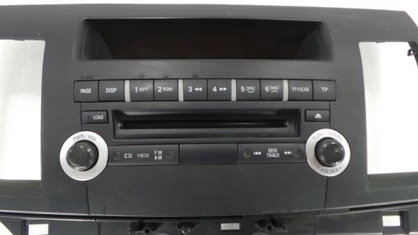 Panneau revêtement console centrale / radio MITSUBISHI Lancer VIII Sportback (CX_A) Imagem-1