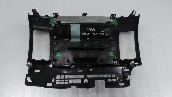 Panneau revêtement console centrale / radio MITSUBISHI Lancer VIII Sportback (CX_A) Imagem-3