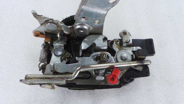 Front Right Door Lock TOYOTA Dyna Chassis (KD_, LY_, _Y2_, _U3_, _U4) Imagem-1