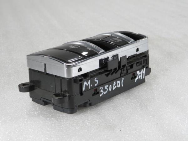 Comando / botão / interruptor vidros trás esquerdo MERCEDES-BENZ Classe S (W221) Imagem-2