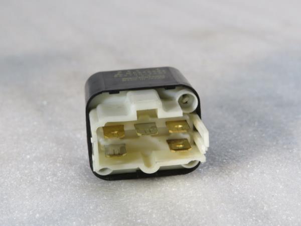 Bouton / interrupteur électromécanique  MITSUBISHI Canter (FB7, FB8, FE7, FE8) VII Imagem-3